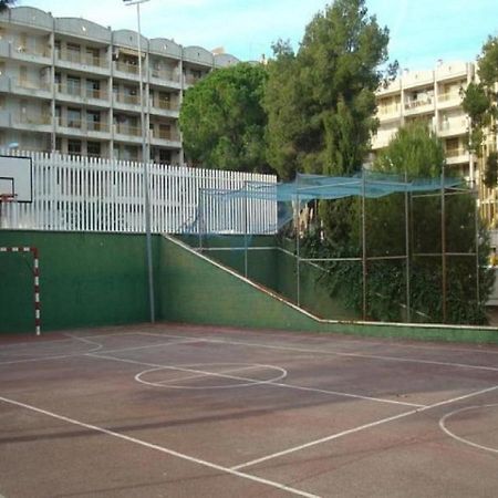 Familidays 002 La Masia Salou Bagian luar foto